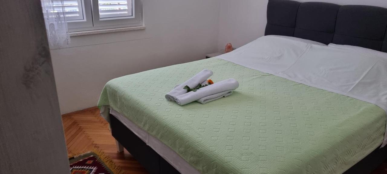 דירות ספליט Apartman Maja מראה חיצוני תמונה