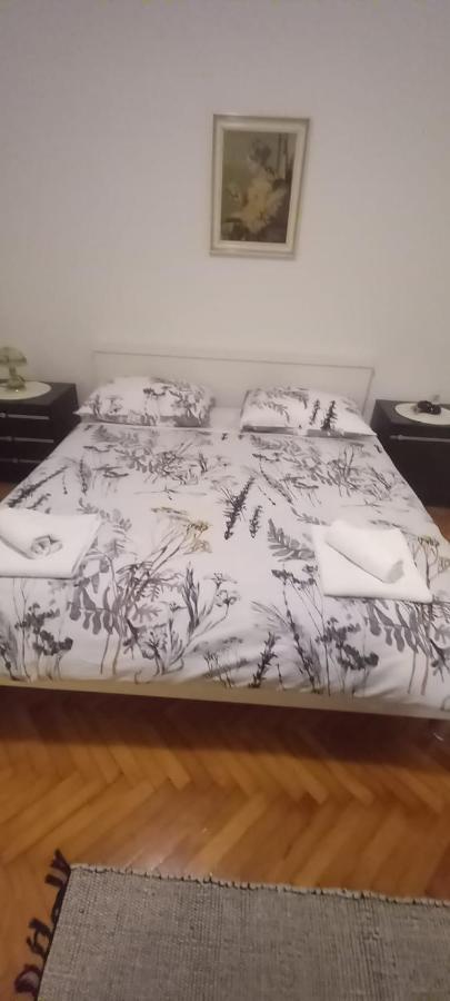 דירות ספליט Apartman Maja מראה חיצוני תמונה